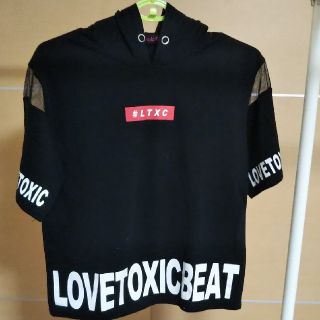 ラブトキシック(lovetoxic)のLove  toxic  Tシャツ フード付  M（145~155）(Tシャツ/カットソー)