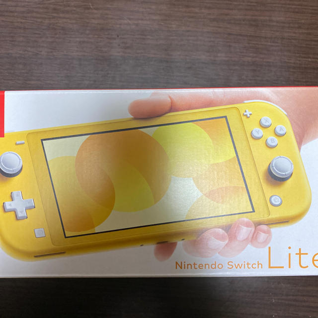 Nintendo Switch Lite イエロー