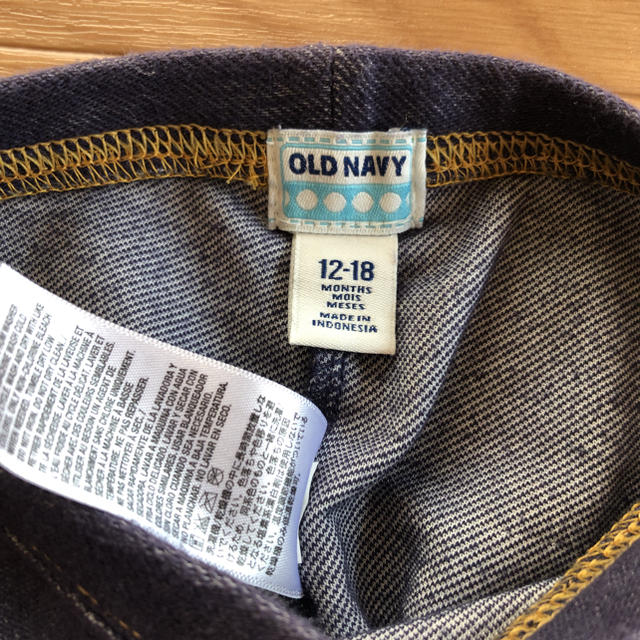 Old Navy(オールドネイビー)のオールドネイビー　ズボン　70 キッズ/ベビー/マタニティのキッズ服女の子用(90cm~)(パンツ/スパッツ)の商品写真