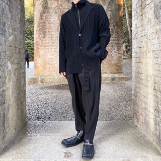 PLEATS PLEASE イッセイミヤケ　セットアップ　黒　３