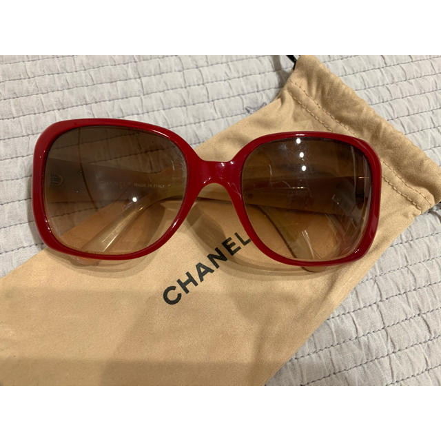 CHANEL(シャネル)のCHANEL シャネル　レディース　サングラス レディースのファッション小物(サングラス/メガネ)の商品写真