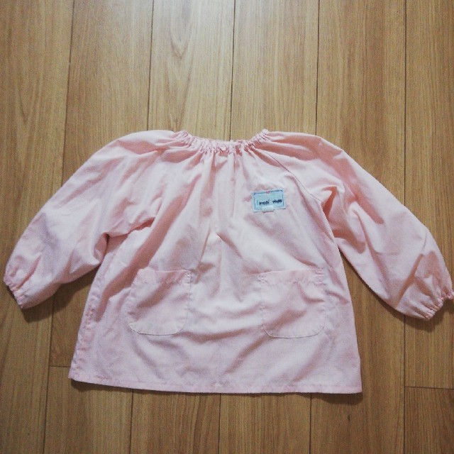 長袖スモック　110Mピンク ハンドメイドのキッズ/ベビー(ファッション雑貨)の商品写真