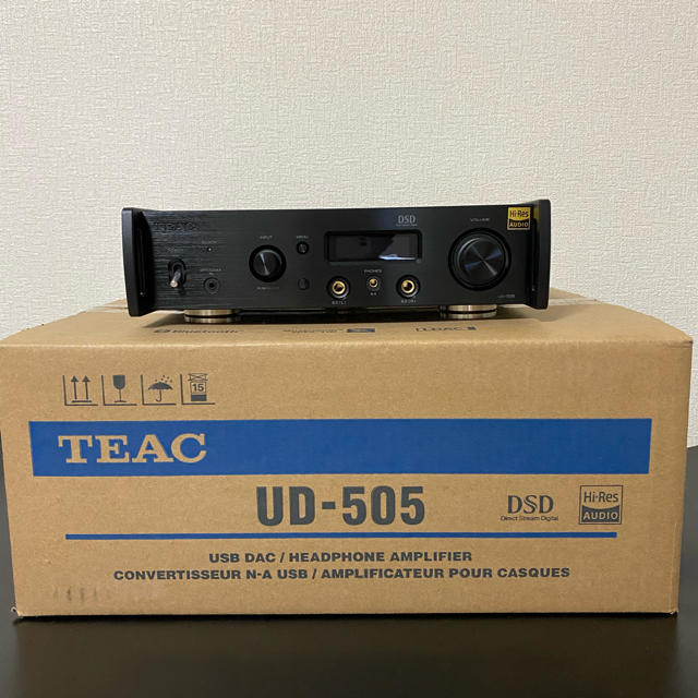 TEAC ヘッドホンアンプ UD-505-B