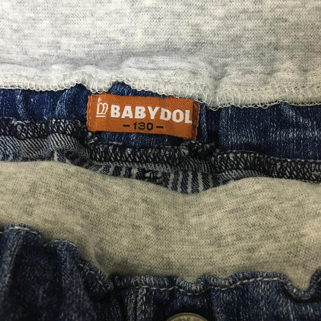 BABYDOLL(ベビードール)のベビードール　キッズデニムパンツ　130 キッズ/ベビー/マタニティのキッズ服男の子用(90cm~)(パンツ/スパッツ)の商品写真