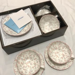 ノリタケ(Noritake)の【新品未使用】Noritake ノリタケ　ティーカップ　カップ　ソーサー(グラス/カップ)