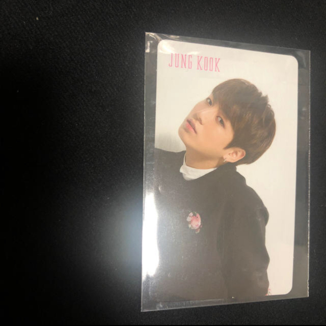 防弾少年団(BTS)(ボウダンショウネンダン)のbts トレカ グク エンタメ/ホビーのCD(K-POP/アジア)の商品写真