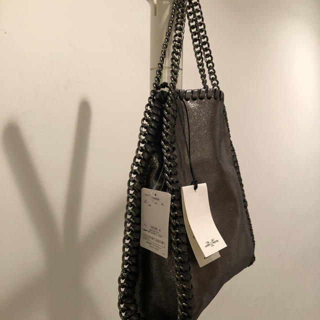 《タグ付き新品》イタリア製　本革チェーンバッグ