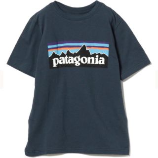 パタゴニア(patagonia)のpatagonia ボーイズ P-6 ロゴ オーガニック Tシャツネイビー(Tシャツ(半袖/袖なし))