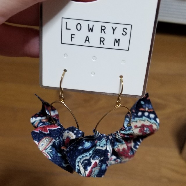 LOWRYS FARM(ローリーズファーム)のお値下げ　新品　ローリーズファーム　ピアス レディースのアクセサリー(ピアス)の商品写真