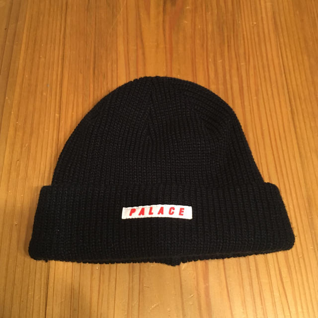 Supreme(シュプリーム)の【美品】palace skatebords ニット帽 黒 メンズの帽子(ニット帽/ビーニー)の商品写真