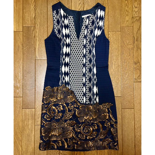 Anthropologie floreat 刺繍 ドレス ワンピース Anthropologie floreat 刺繍 ドレス ワンピース