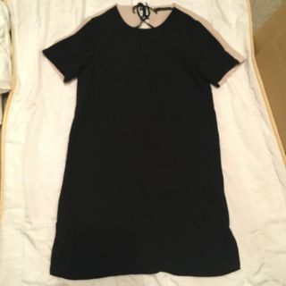 ザラ(ZARA)のZARA BASIC ワンピース　ブラック(ひざ丈ワンピース)