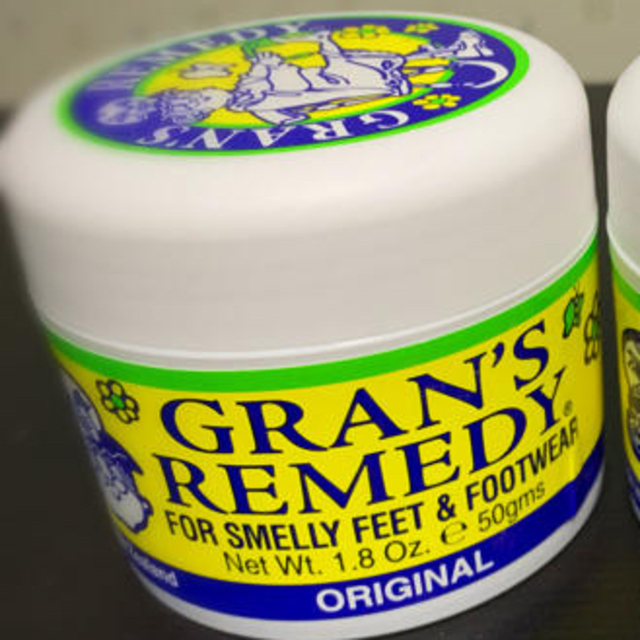 Gran's Remedy(グランズレメディ)のグランズレメディ レギュラー（無香料）50g ×1個 コスメ/美容のボディケア(フットケア)の商品写真