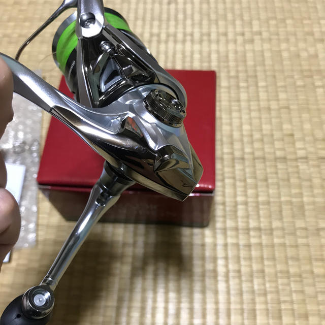 SHIMANO ストラディック2500HGSの通販 by あっきー's shop｜シマノならラクマ - 15 特価人気