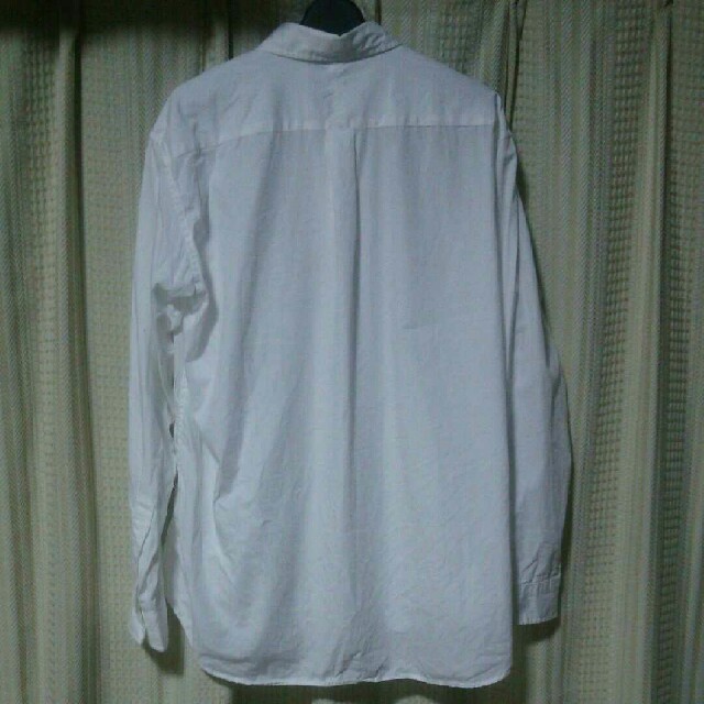 HARE(ハレ)のHARE 長袖シャツ Ｓサイズ 白 シンプル きれいめ モノトーン ハレ 中古 メンズのトップス(シャツ)の商品写真