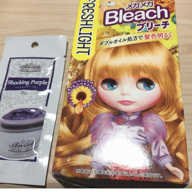 フレッシュライト　メガメガブリーチ コスメ/美容のヘアケア/スタイリング(ブリーチ剤)の商品写真