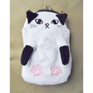 フェリシモ(FELISSIMO)の猫 がま口 ポーチ 白ｘ黒/フェリシモ猫部 ポシェット ダイカット ぬいぐるみ(ポーチ)