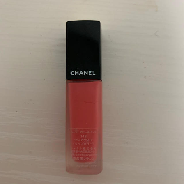 CHANEL(シャネル)のシャネル ルージュアリュール 142 クレアティフ リップグロス　口紅 コスメ/美容のベースメイク/化粧品(リップグロス)の商品写真