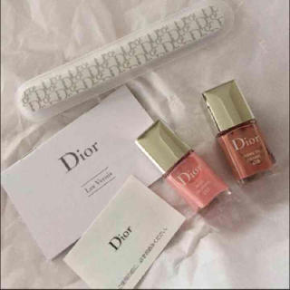 クリスチャンディオール(Christian Dior)の正規品♡Dior ネイルセット(マニキュア)