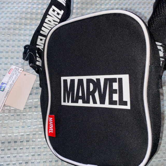 MARVEL(マーベル)のMARVELショルダーバック メンズのバッグ(ショルダーバッグ)の商品写真