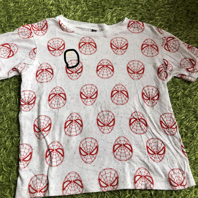 MARVEL(マーベル)のスパイダーマン　Tシャツ　3枚セット　130 キッズ/ベビー/マタニティのキッズ服男の子用(90cm~)(Tシャツ/カットソー)の商品写真