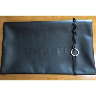 ディーゼル(DIESEL)の美品　ディーゼル  diesel クラッチバッグ　大きさ大　ラッピングバッグ　(その他)