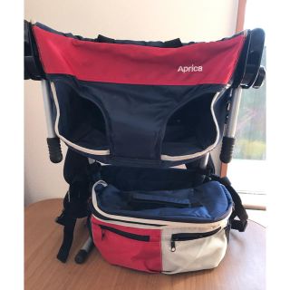 アップリカ(Aprica)の値下げ中！アップリカ  キャリア&テーブルチェア　登山にも活躍！(登山用品)