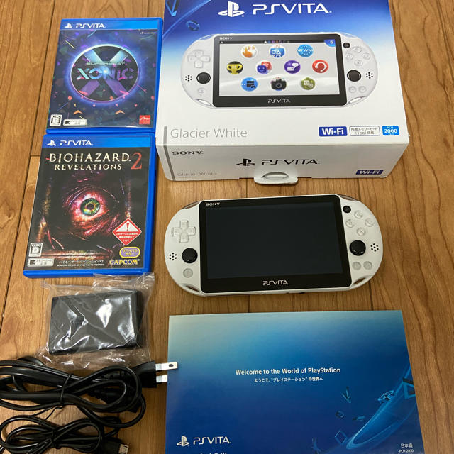 SONY PlayStationVITA 本体  PCH-2000 ZA22本体