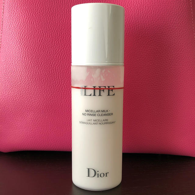 Dior(ディオール)のDior💕ライフ　クレンジングミルク コスメ/美容のスキンケア/基礎化粧品(クレンジング/メイク落とし)の商品写真