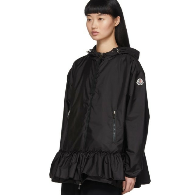 MONCLER(モンクレール)のララ様 モンクレール MONCLER サルセル 新品タグ付き レディースのジャケット/アウター(ナイロンジャケット)の商品写真