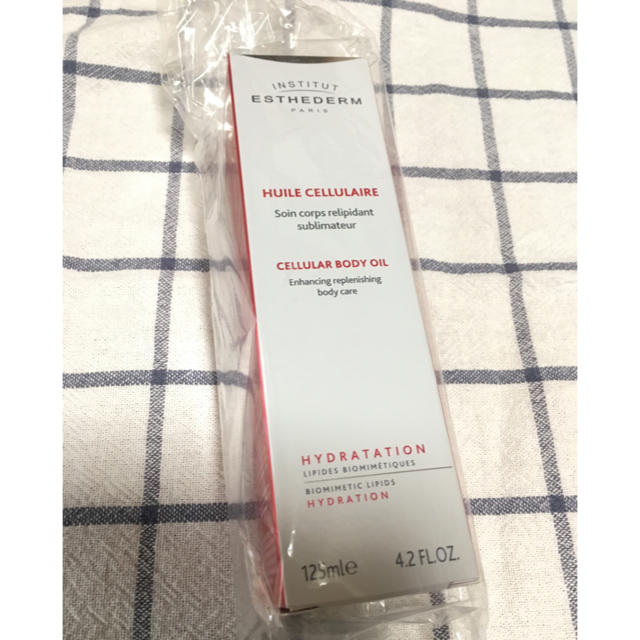 Esthederm(エステダム)の新品未使用♡エステダムオイル コスメ/美容のボディケア(ボディオイル)の商品写真