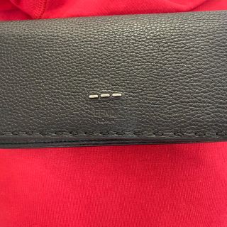 フェンディ(FENDI)のFENDI 財布 中古 美品(長財布)