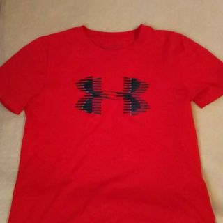 アンダーアーマー(UNDER ARMOUR)のアンダーアーマー半袖Tシャツ160センチ２枚(ウェア)