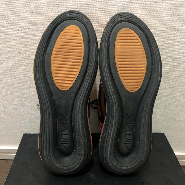 NIKE(ナイキ)のNIKE AIR MAX 720 サンライズ 26.5cm メンズの靴/シューズ(スニーカー)の商品写真