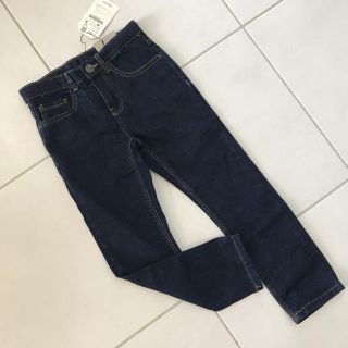 ザラキッズ(ZARA KIDS)の《新品・タグ付》ZARA ザラ キッズ デニムパンツ(パンツ/スパッツ)