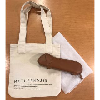 マザーハウス(MOTHERHOUSE)のマザーハウス　ワンチャン　犬型　牛革ペンケース　新品(ペンケース/筆箱)