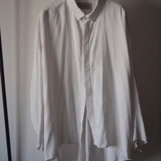 ヨウジヤマモト(Yohji Yamamoto)のLicht Bestreben 白シャツ(シャツ)