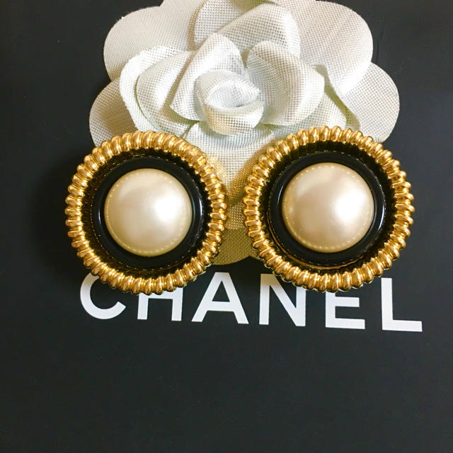 CHANEL - 正規品 シャネル イヤリング パール ゴールド デカ 真珠 ブラック チェーン の通販 by ☆ハーベスト☆｜シャネルならラクマ