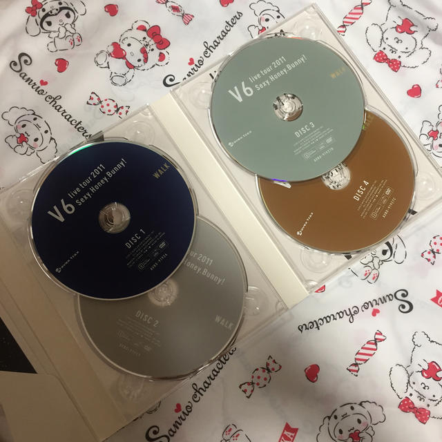 V6(ブイシックス)の♡sana様専用♡ エンタメ/ホビーのDVD/ブルーレイ(ミュージック)の商品写真