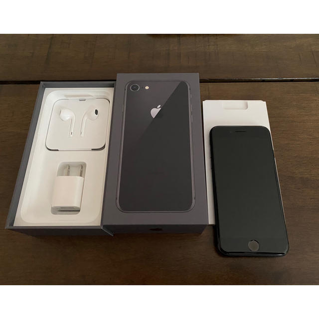 ☆さら値下げ☆美品 iPhone8 64GB SIMフリー スペースグレー-