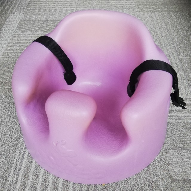 Bumbo(バンボ)の【あきりき様専用】バンボ キッズ/ベビー/マタニティの寝具/家具(その他)の商品写真