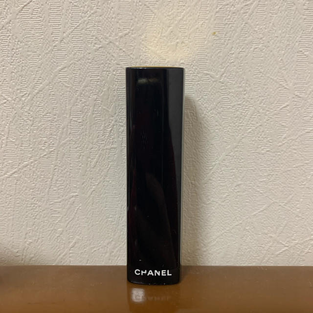 CHANEL(シャネル)のCHANEL シャネル ルージュアリュール #102 コスメ/美容のベースメイク/化粧品(口紅)の商品写真