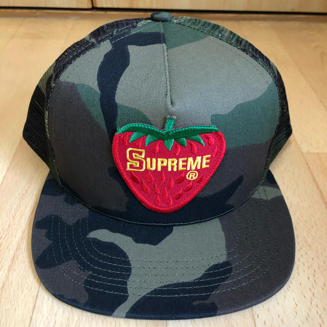 Supreme Strawberry Mesh Back 5-Panel