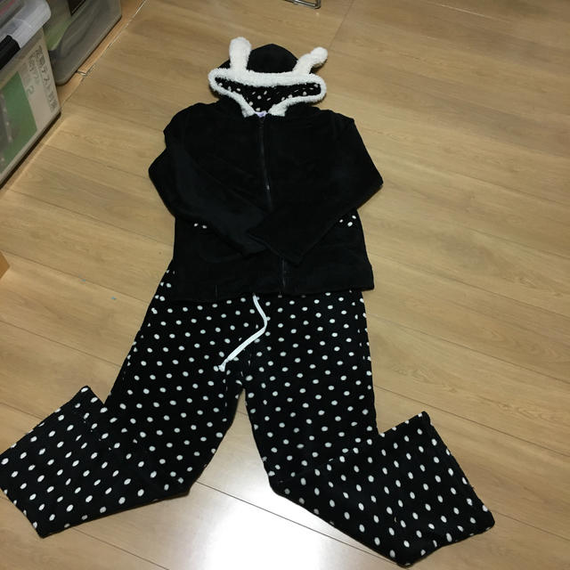 パジャマ キッズ/ベビー/マタニティのキッズ服女の子用(90cm~)(パジャマ)の商品写真