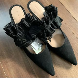 ザラ(ZARA)のzara  パンプス　フリル　(ハイヒール/パンプス)