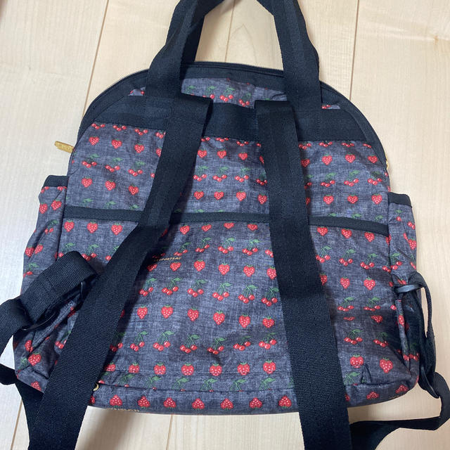 LeSportsac(レスポートサック)の専用です レディースのバッグ(リュック/バックパック)の商品写真