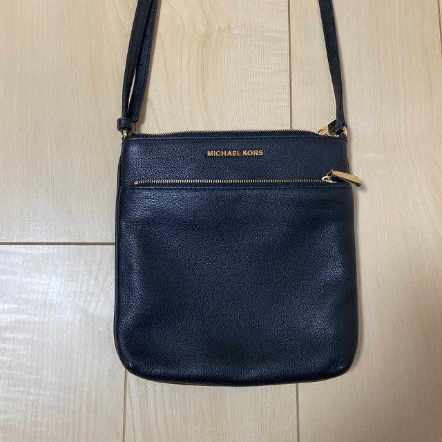 Michael Kors(マイケルコース)のマイケルコース　斜めがけショルダーバッグ レディースのバッグ(ショルダーバッグ)の商品写真