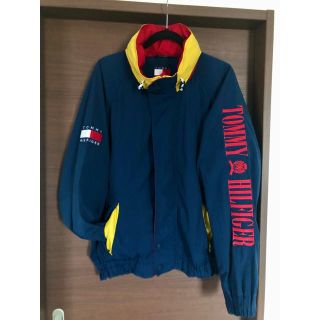 トミーヒルフィガー(TOMMY HILFIGER)の美品！TOMMY HILFIGER トミーヒルフィガーセーリングジャケット(ナイロンジャケット)