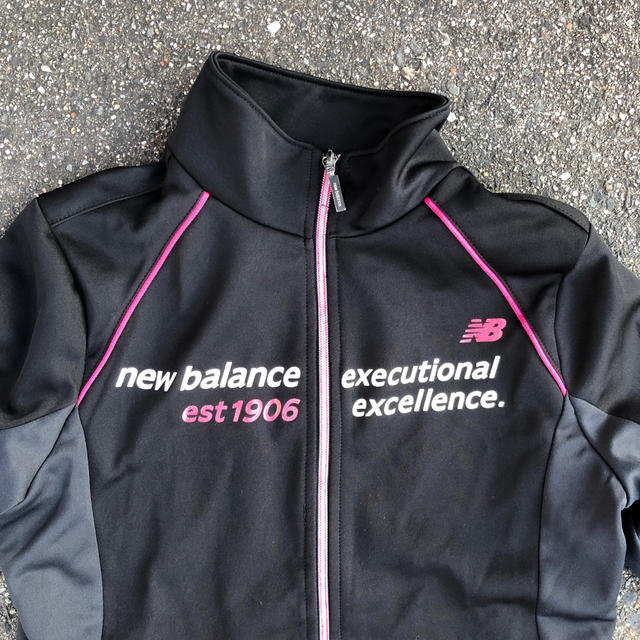 New Balance New Balance ニューバランス ジャージ Mサイズの通販 By Head06 S Shop ニューバランスならラクマ New Balance New Balance ニューバランス ジャージ Mサイズの通販 By Head06 S Shop ニューバランスならラクマ