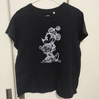 ユニクロ(UNIQLO)のTシャツ　黒(Tシャツ(半袖/袖なし))